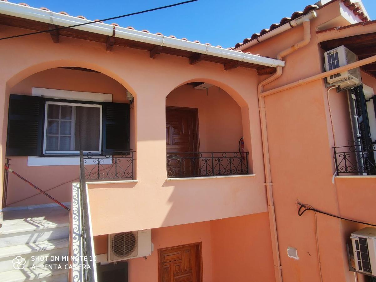 San Vlassis Area Apartment Lákones Eksteriør bilde